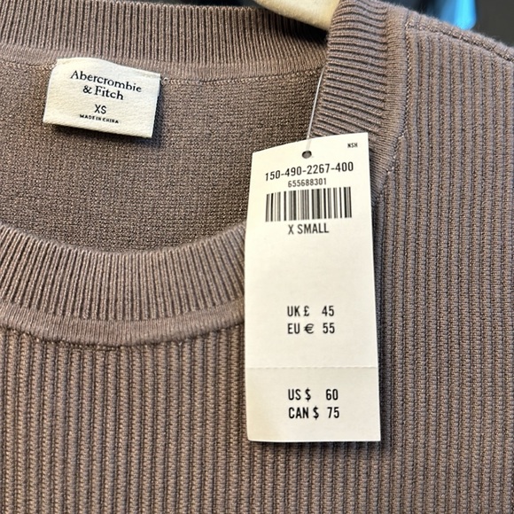 NWT Abercrombie top XS Ribbed - Picture 2 of 3